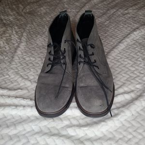 Size 13 Gray Alfani Chukka Boots
